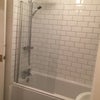 Photo 3: Main bathroom 