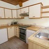 Photo 7: Kitchen