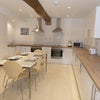 Photo 4: Kitchen