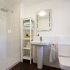 Photo 4: En- suite shower room, clean towels provided weekly 