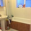 Photo 4: bathroom/shower/w.c.