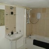 Photo 6: bathroom