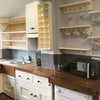 Photo 5: Kitchen