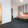 Photo 3: Double En-suite