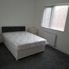 Photo 4: Room 1