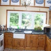 Photo 2: kitchen