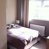 Photo 9: Small Double En-suite Room