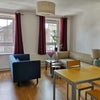 Photo 3: Living room (1)