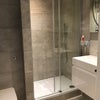 Photo 4: bathroom
