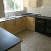Photo 2: Kitchen