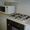 Photo 2: kitchen
