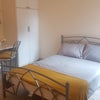 Photo 4: Bedroom 