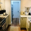 Photo 4: Kitchen