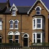 Photo 5: 80 Stanmore Road