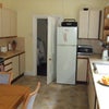 Photo 4: Kitchen/dining room
