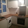 Photo 2: kitchen