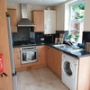 Photo 2: kitchen