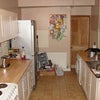 Photo 5: kitchen