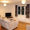 Photo 6: Modern Spacious Living Room