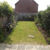 Photo 2: South facing garden