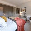 Photo 2: Spacious Double Room with Ensuite