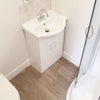 Photo 6: En Suite
