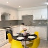 Photo 4: Kitchen