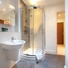 Photo 5: Private shower room 