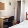 Photo 6: Bedroom