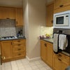 Photo 6: Kitchen