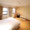 Photo 2: Double bedroom