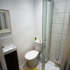 Photo 4: En-suite bathrooms