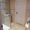 Photo 5: shower room