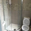 Photo 5: En suite 