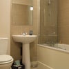 Photo 6: Main Bathroom