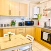 Photo 5: Kitchen