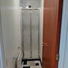 Photo 3: shower room