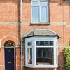 Photo 2: 20 Beaconsfield Road