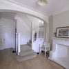 Photo 8: the welcoming entrance.