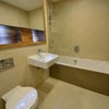 Photo 3: En-suite bathroom