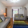 Photo 4: Lounge