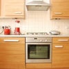 Photo 2: kitchen