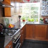 Photo 4: Kitchen