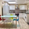 Photo 2: Kitchen