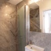 Photo 4: en suite shower room 