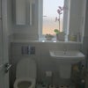 Photo 6: Family bathroom 