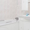 Photo 8: bathroom