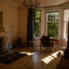 Photo 4: Lounge