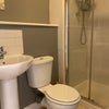 Photo 5: Spacious ensuite shower room £550pcm