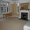 Photo 2: Lounge